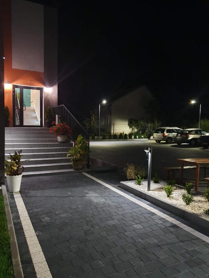 Villa 17 Noclegi Płock Extérieur photo
